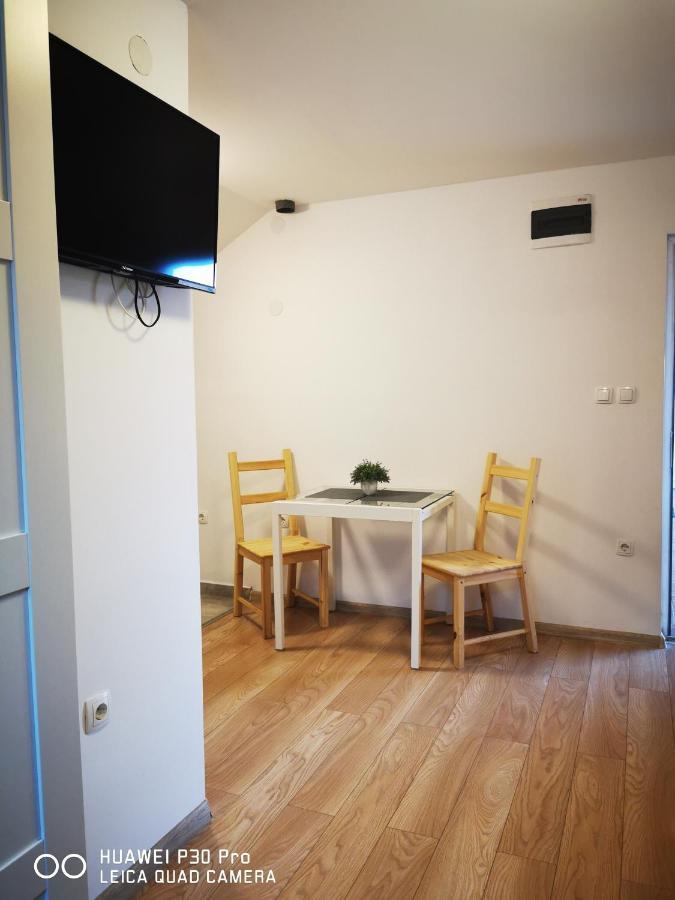 Vila Julija - Apartment & Rooms Otočac Exteriör bild